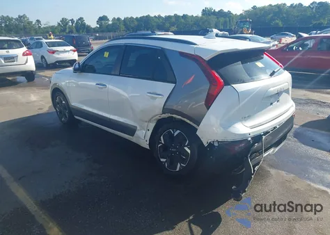 2023 Kia Niro Ev Wave z USA, uszkodzony, nr VIN KNDCT3L15P5016623